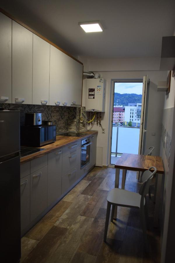 Apartament Parc Central Rhbm 巴亚马雷 外观 照片